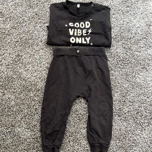 Rylee and cru shirt and pants size 18-24 months.  Great used condition